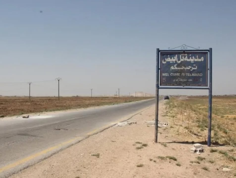 🔴استياء واسع في تل أبيض.. مطالبات بحل المجلس المحلي ومحاسبة المسؤولين🔴

عبّر عدد كبير من ناشطي مدي...